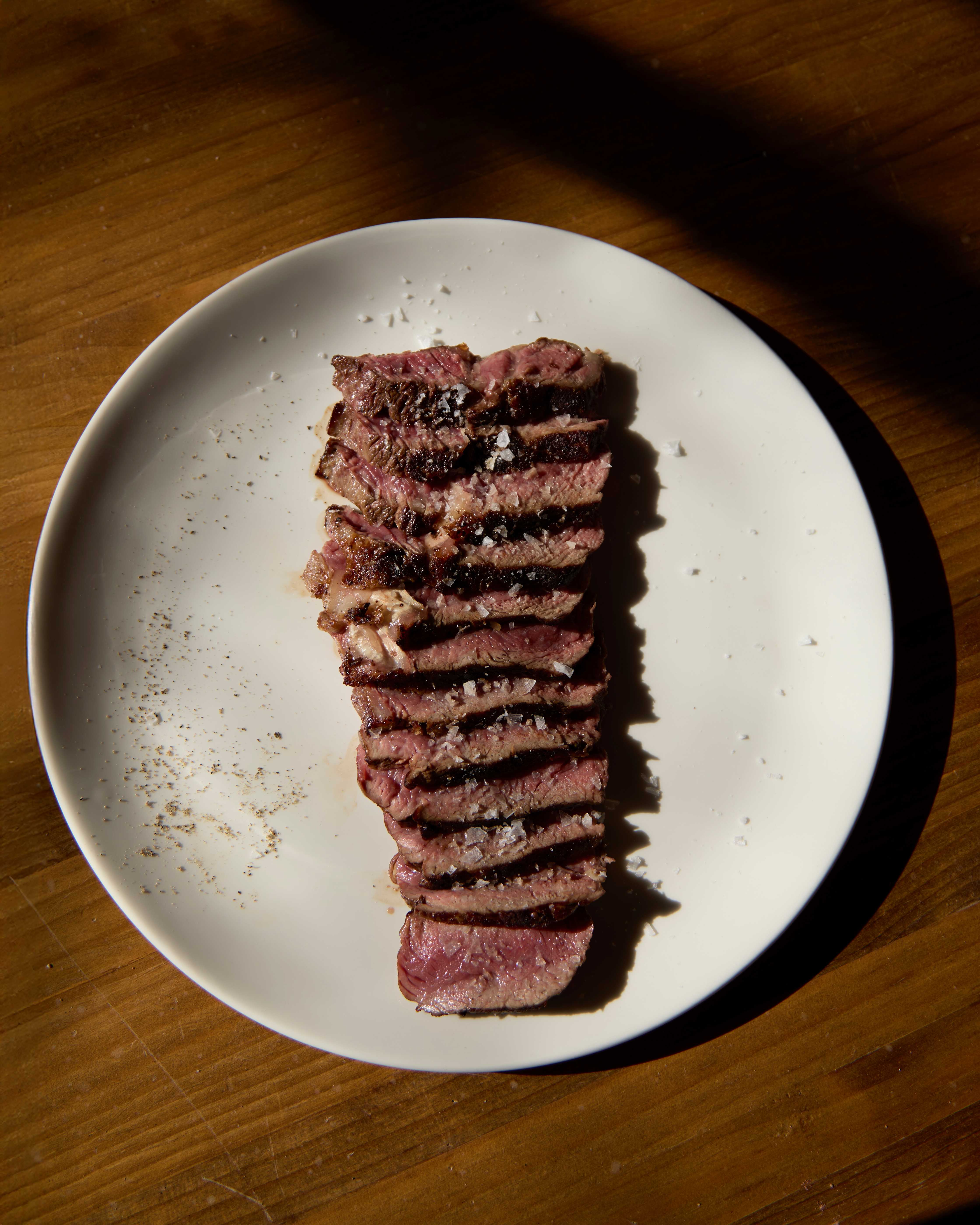 Pieza de carne madurada lista para la parrilla en La Hípica
